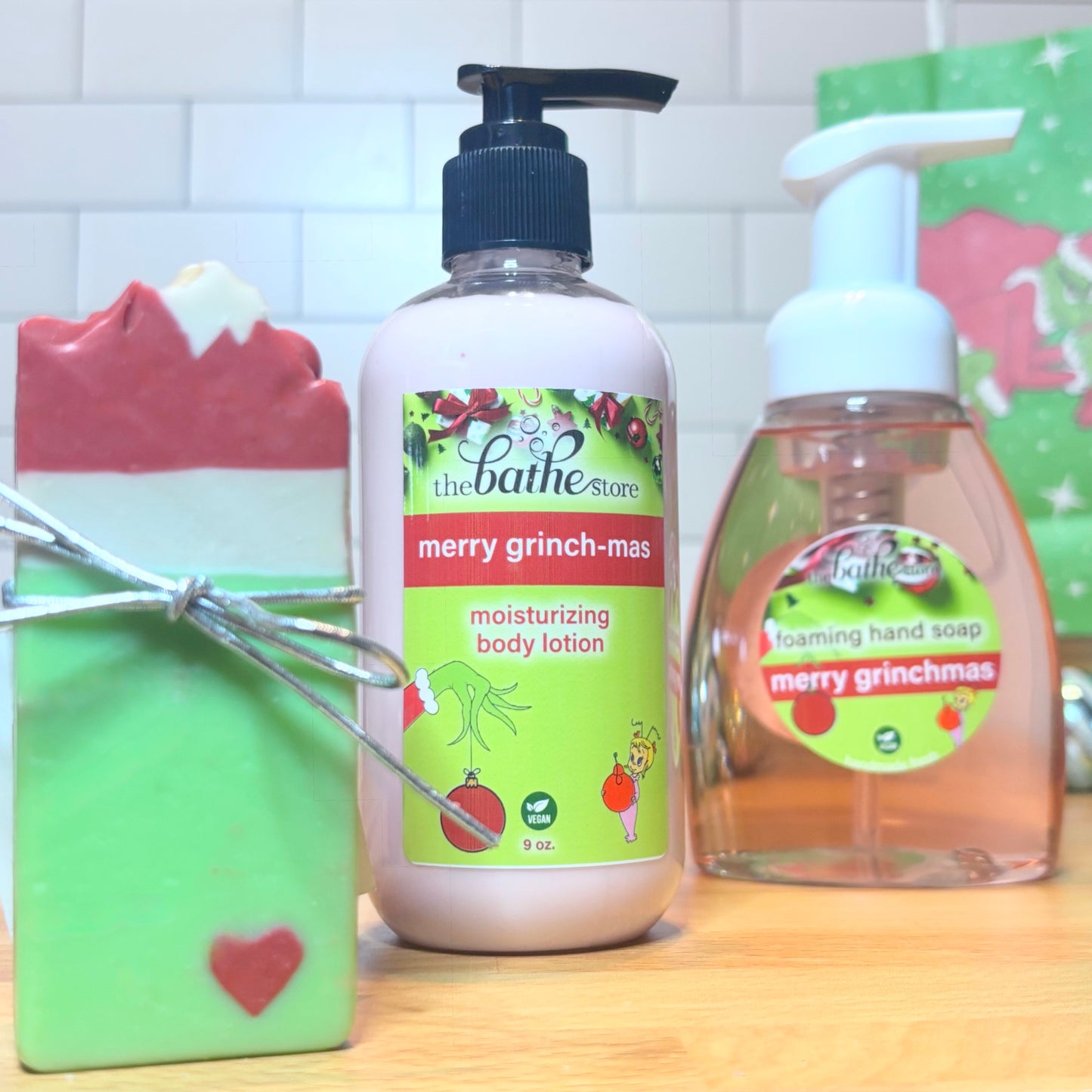 merry grinchmas gift set