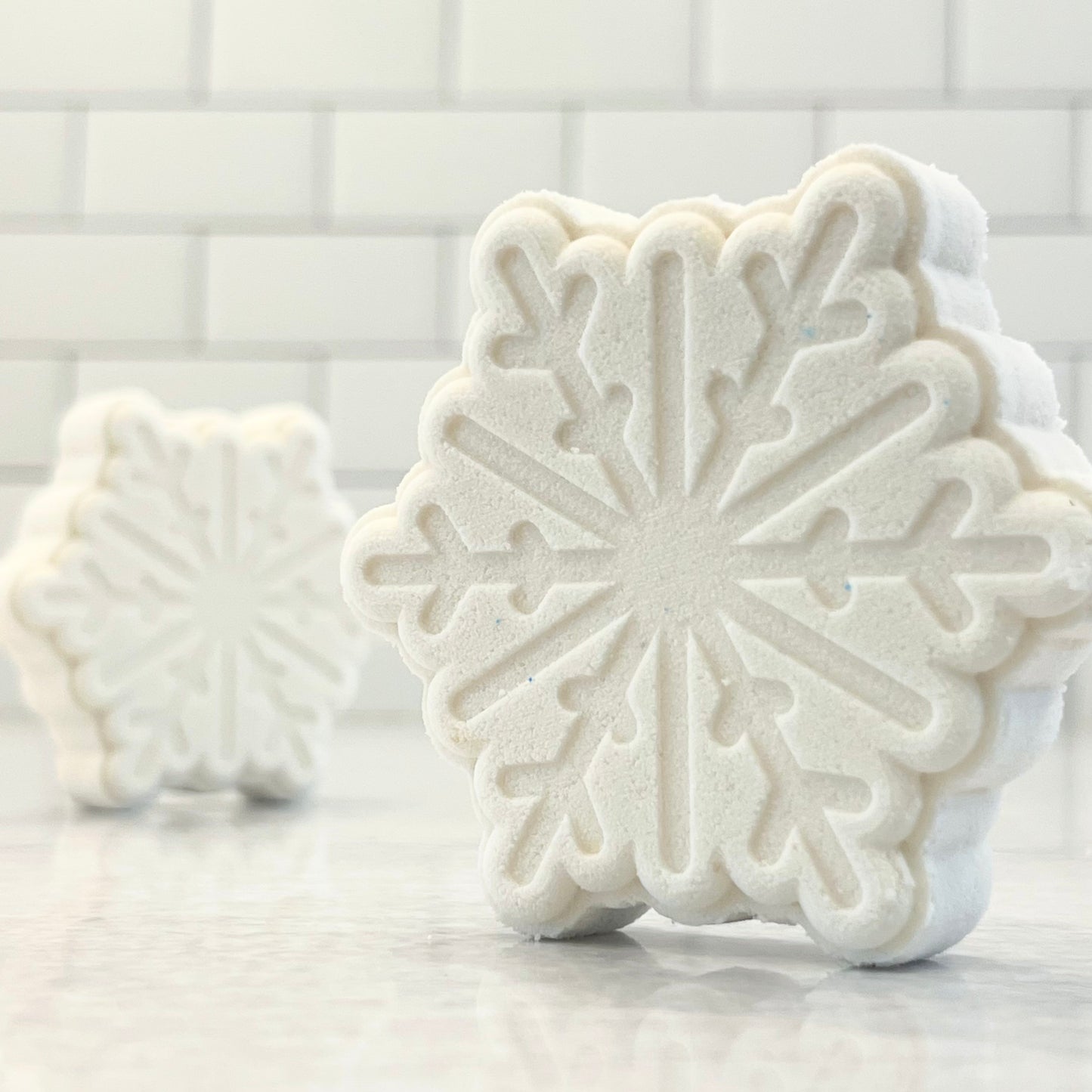let it snow - paint your own bath bomb kit