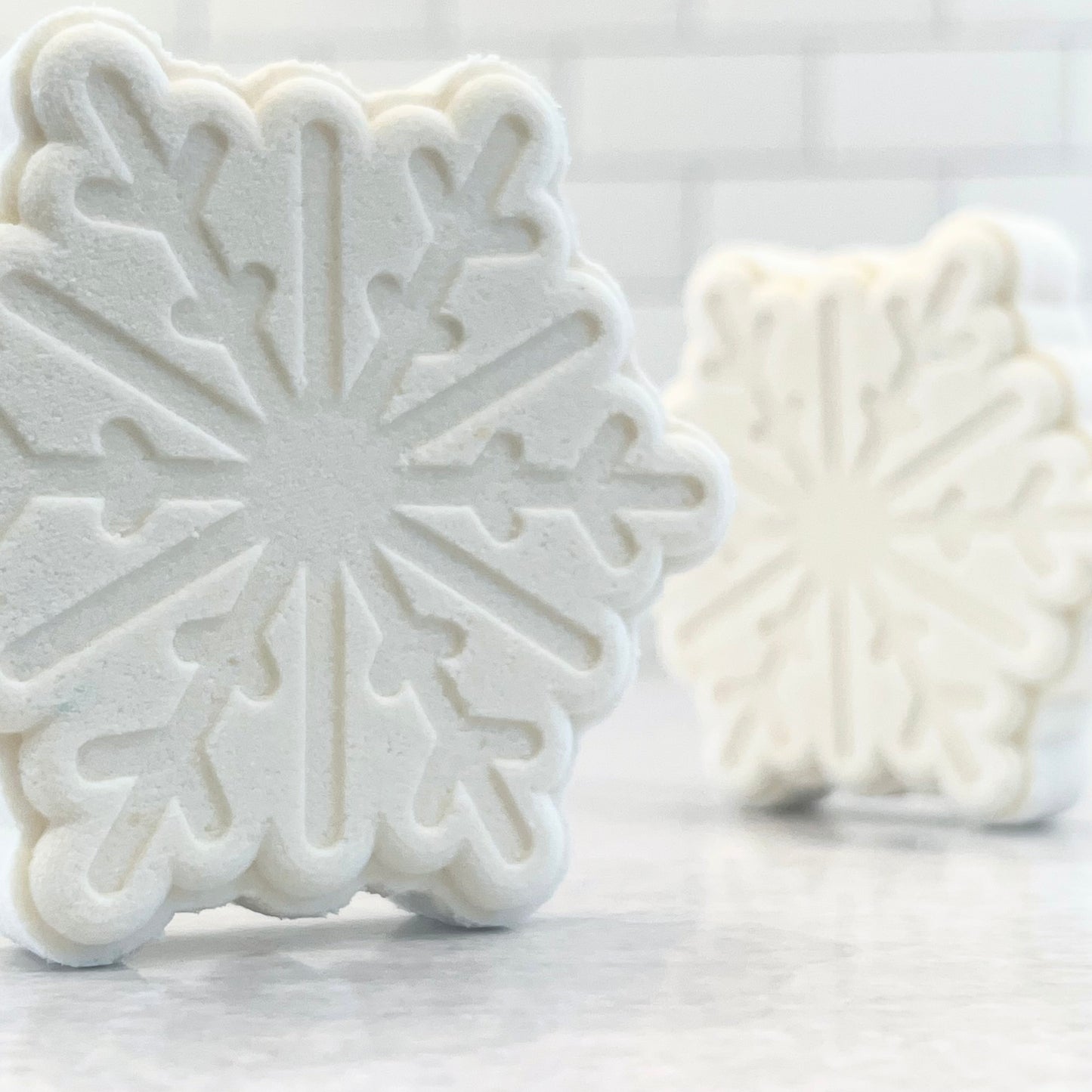 let it snow - paint your own bath bomb kit