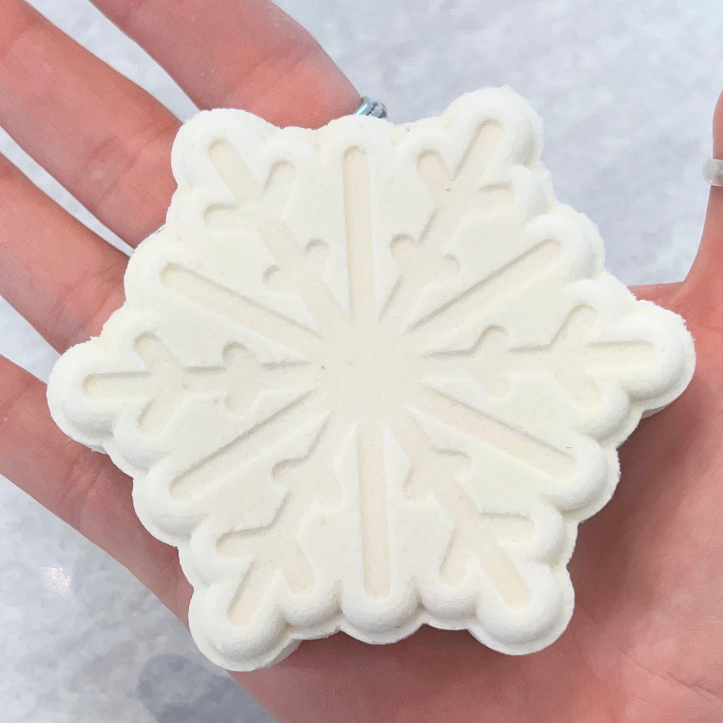 let it snow - paint your own bath bomb kit