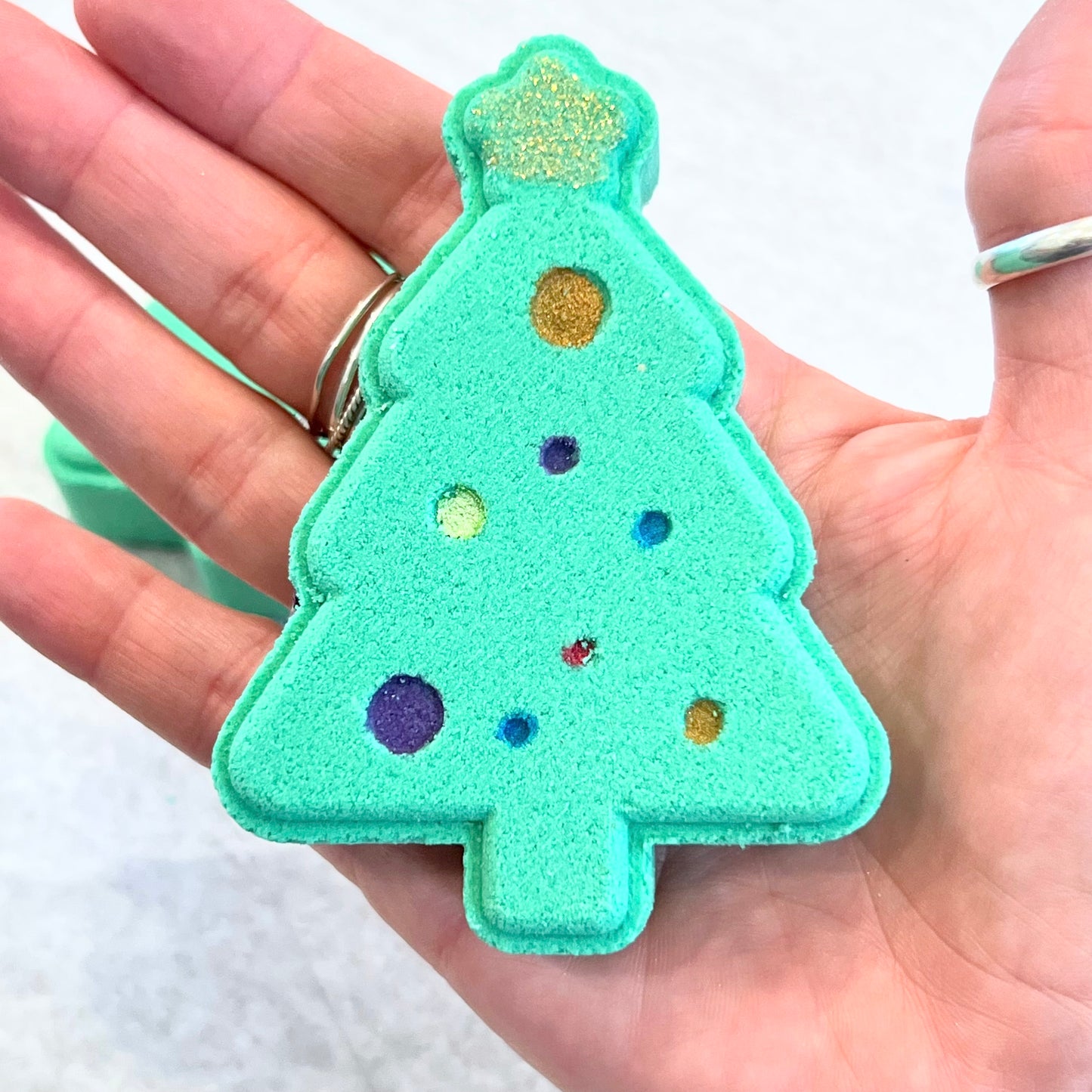 'tis the season bath bomb