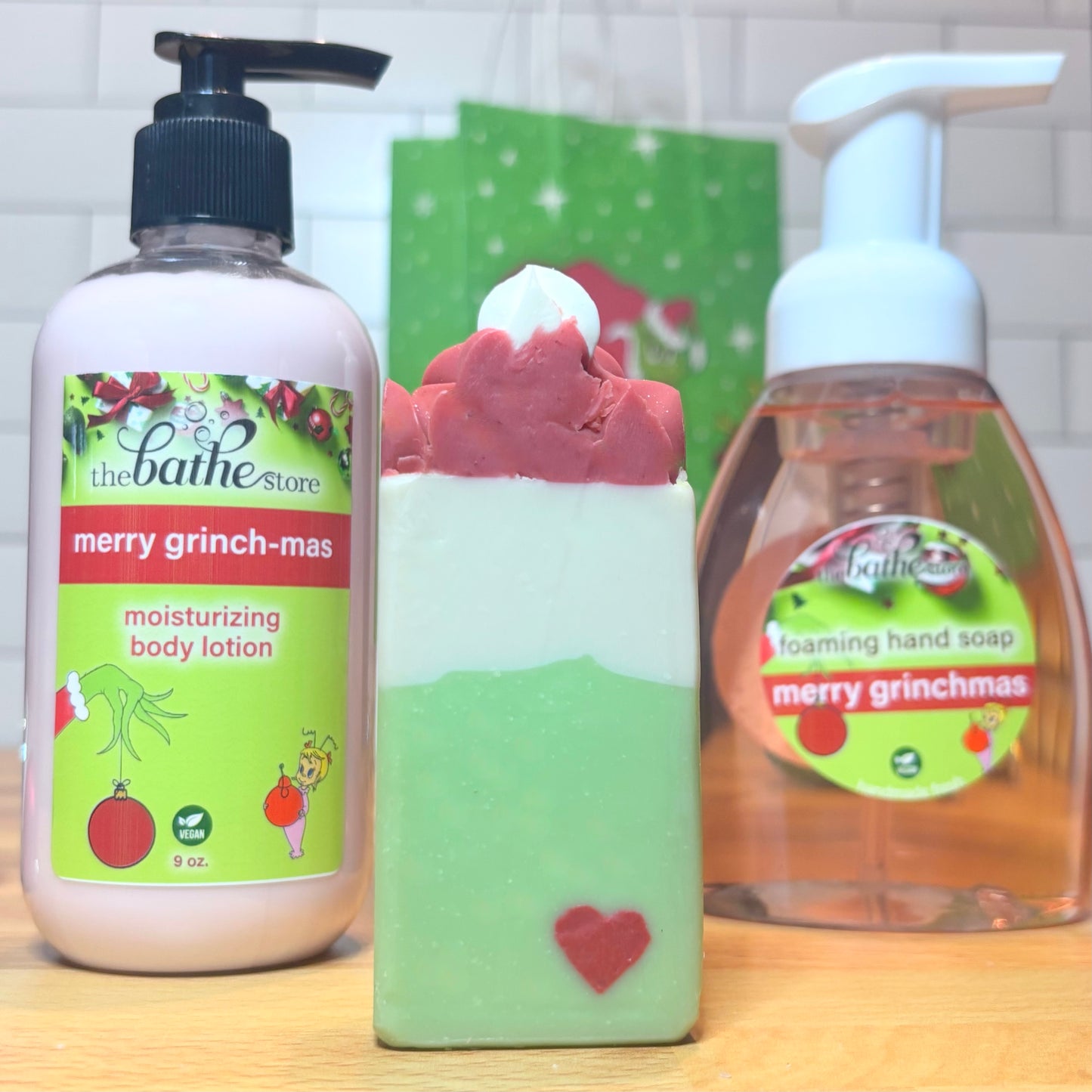 merry grinchmas gift set