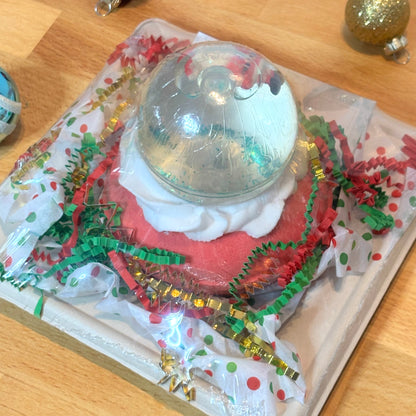 snow globe bath bomb