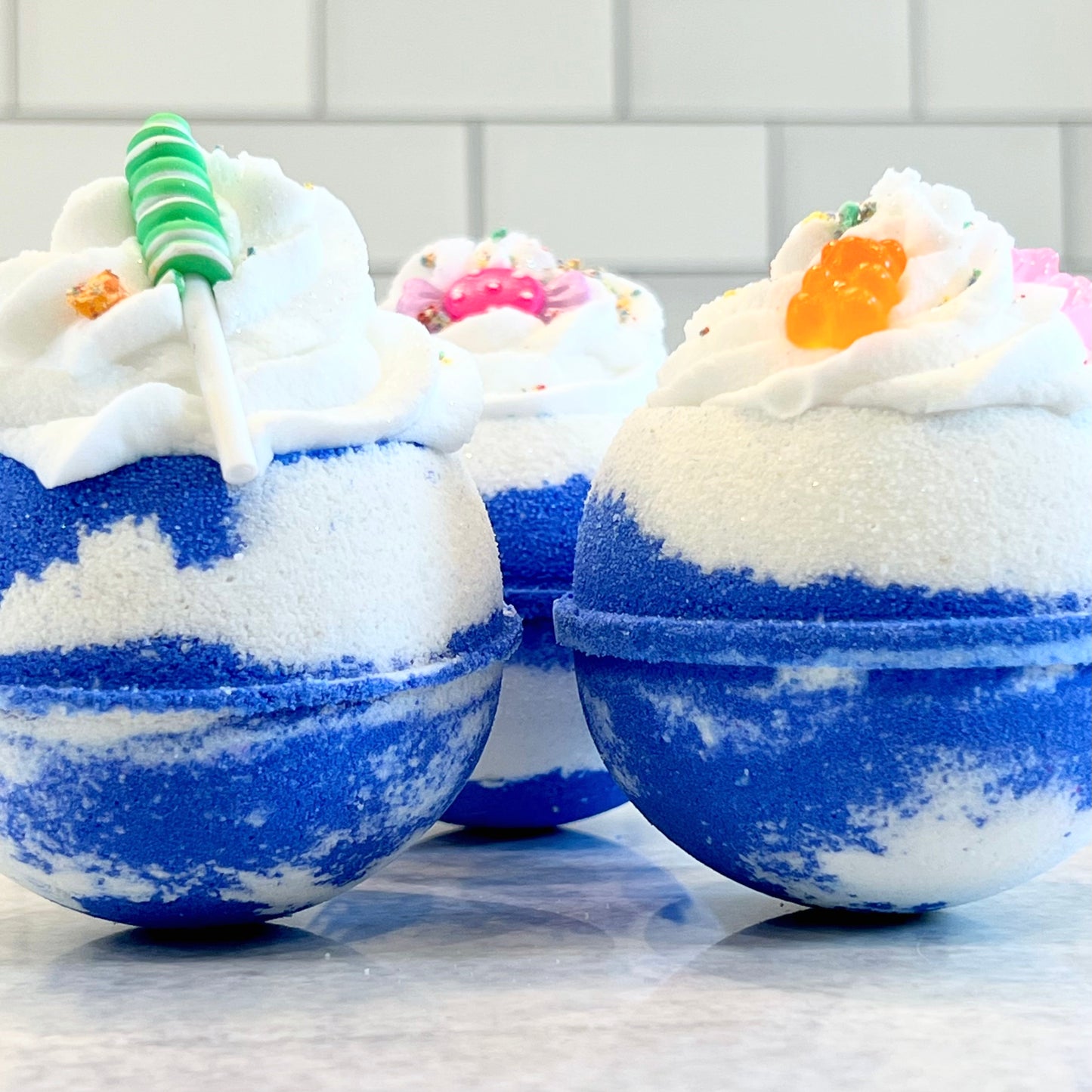 candy shop bath bomb/bubble bar