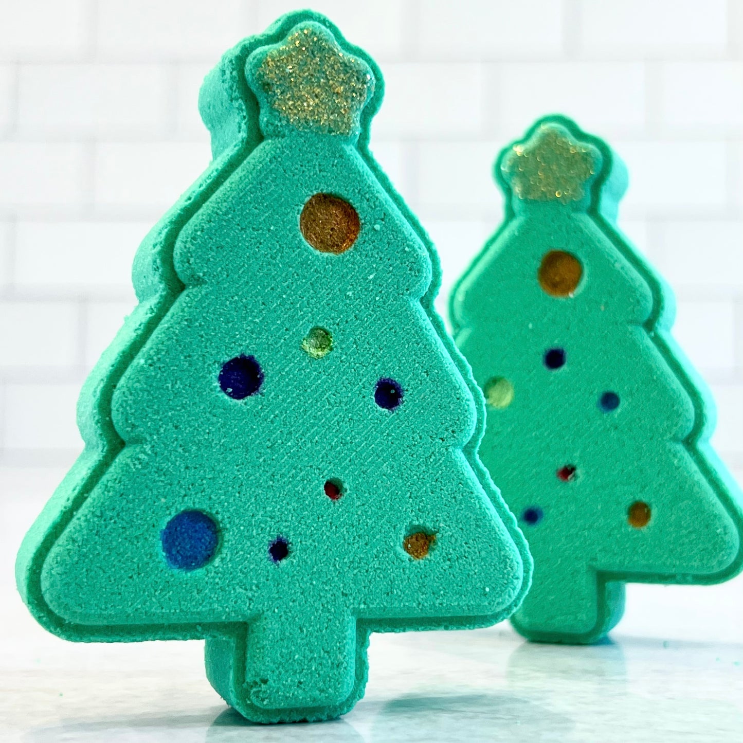 'tis the season bath bomb