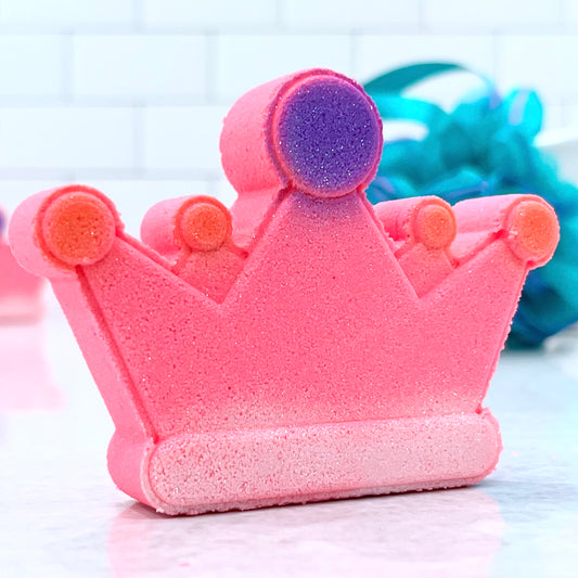 princess pinkie bath bomb